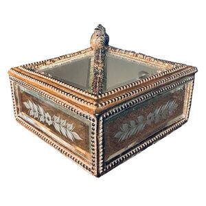 TWO'S COMPANY Handmade Ornate Beveled Mirrored Trinket Box 4.5”x 4.5” Gold Tone